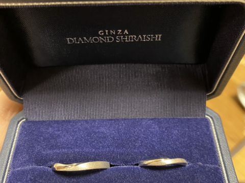 【銀座ダイヤモンドシライシの口コミ】 細かくキラキラ輝いていているマット感のある仕上がりになるダイヤモンド…