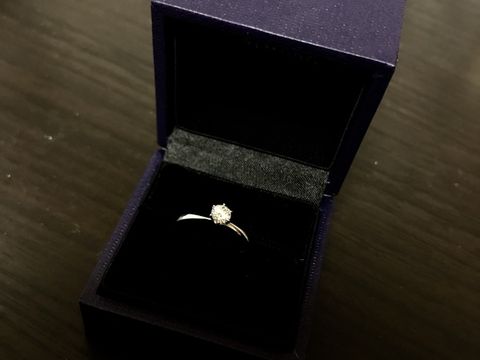 【俄(にわか)の口コミ】 華奢な指輪を探していたところ、こちらの指輪を見ていいなと思いました。
…