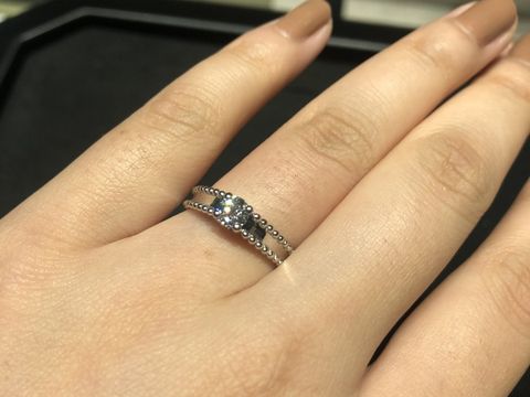 【ヴァン クリーフ＆アーペル(Van Cleef & Arpels)の口コミ】 ヴァンクリーフアーペルの夫婦の物語が感じられるリング。エステルという…