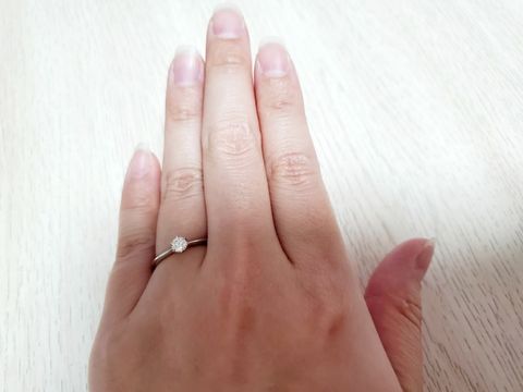 【銀座ダイヤモンドシライシの口コミ】 他のブランドに比べてダイヤモンドのクオリティーも高いのにお手頃な価格…