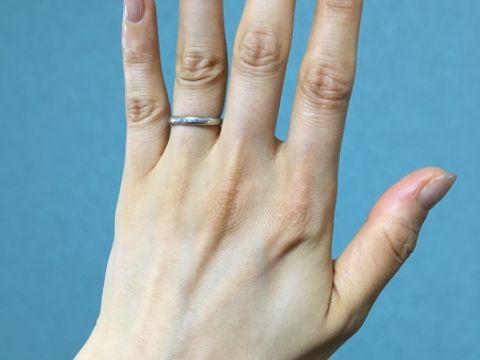 【【閉業】フラー・ジャコー(FURRER-JACOT)の口コミ】 結婚指輪は、飽きがこないシンプルなデザインを希望していました。 シンプ…