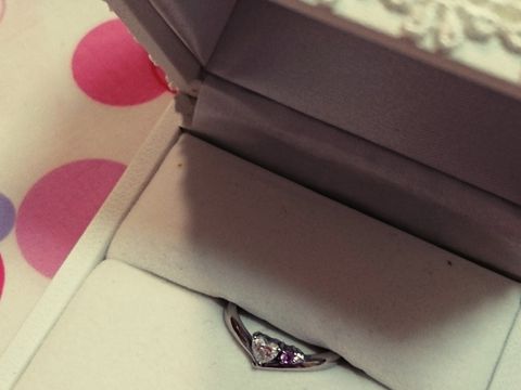 【カオキ　ダイヤモンド専門卸直営店の口コミ】 ハートシェイプのものがよかったので探していたのですが、KAOKIさんはダイ…