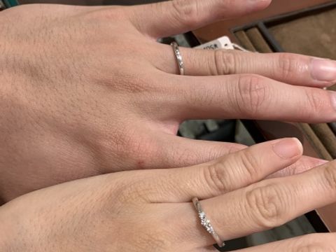 【アンジェリックフォセッテ(Angelique Fossette)の口コミ】 とにかくデザインが可愛い！！！
若干細身だが、ファッション感覚で気軽に…