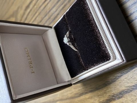 【アイプリモ(I-PRIMO)の口コミ】 横からのハート型のデザインが彼女がとてもよく気に入っていたので購入す…