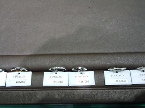 【アイプリモ(I-PRIMO)の口コミ】 こちらのブランドは、女性らしい美しいラインのもの、男性っぽいかっこい…