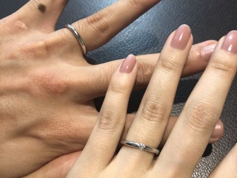 【NIESSING(ニーシング)の口コミ】 鍛造で丈夫であることと、シンプルで洗礼されたデザインです。ダイヤが埋…