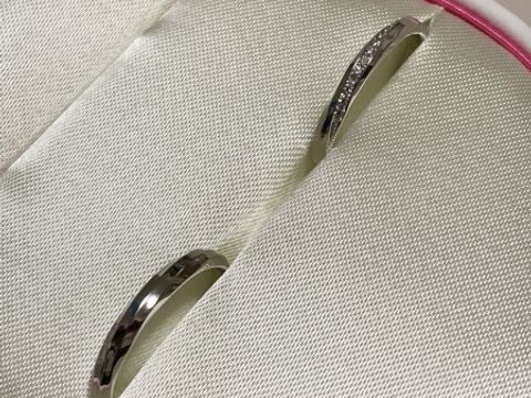 【COCKTAIL(カクテル)の口コミ】 一番初めに目が止まったこちらのデザインが気に入りを購入しました。
凹凸…