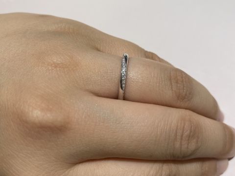 【TRECENTI(トレセンテ)の口コミ】 どれもつけ心地が良い内甲丸のデザインで、指輪通した時の感触が病みつき…