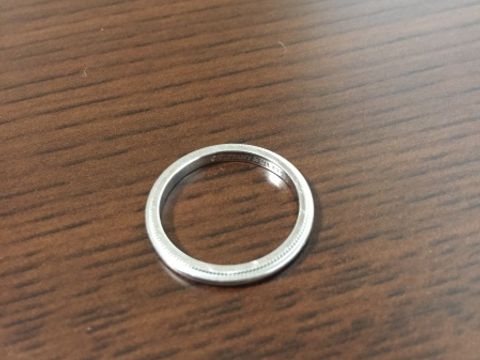 【ティファニー(Tiffany & Co.)の口コミ】 結婚指輪は絶対にティファニーがいい！と決めていたので満足です。
女性側…