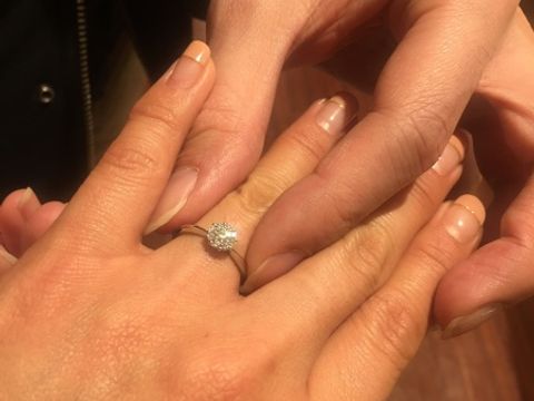 【ケイウノ ブライダル(K.UNO BRIDAL)の口コミ】 あまり見かけないデザイン、価格を鑑みて総合的にとてもコストパフォーマ…