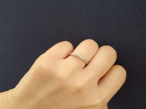 【銀座ダイヤモンドシライシの口コミ】 婚約指輪購入した一ヶ月後に同じところで結婚指輪を購入しました。婚約指…
