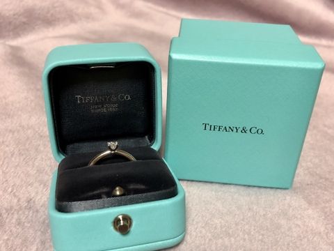 【ティファニー(Tiffany & Co.)の口コミ】 彼からいただきました。彼に聞いてみたところ、デザインと予算のなかで選…