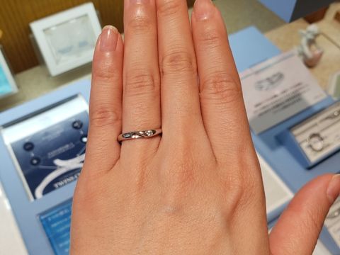 【アネリディギンザ(ANELLI DI GINZA)の口コミ】 デザインが豊富でお値段も見合っているかんじがしました。なにより価格設…