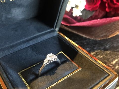 【グラフ(GRAFF)の口コミ】 GRAFFのプロミス、ペアシェイプのものを購入しました！決めて手は、両サイ…