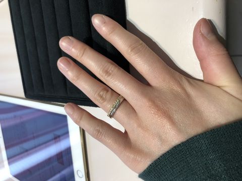 【TRECENTI(トレセンテ)の口コミ】 デザインはシンプルで、つけ心地もとても良かったです。飽きのこない定番…