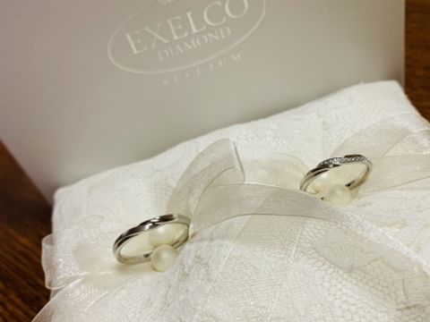 【エクセルコダイヤモンド(EXELCO DIAMOND)の口コミ】 デザインがおしゃれで、指に付けた時に指が綺麗に見えたのでこちらの指輪…