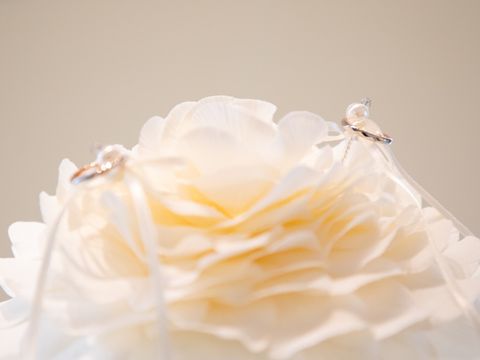 【Only You(オンリーユー)の口コミ】 毎日身に付ける結婚指輪なので石落ちを気にしてしまうのが嫌で、表面はミ…