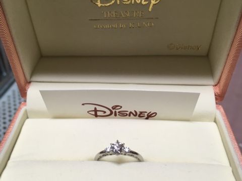【ケイウノ ブライダル(K.UNO BRIDAL)の口コミ】 指輪を買うにあたり、オーダーメイドが出来るところと、ディズニーの指輪…