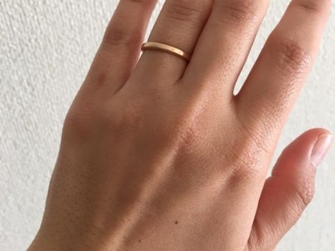 【ヴァン クリーフ＆アーペル(Van Cleef & Arpels)の口コミ】 プラチナのキラキラ感が苦手で、とにかく飽きのこない何歳になっても付け…