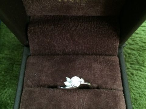 【JEWELRY  KAMATA(ジュエリーかまた)の口コミ】 何店舗か見回って、好きな指輪がなかったので婚約指輪どうしようかな。と…
