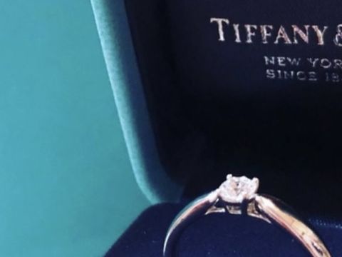 【ティファニー(Tiffany & Co.)の口コミ】 ブランドものは予算的に難しいかと思っていました。彼女が見てどうしても…