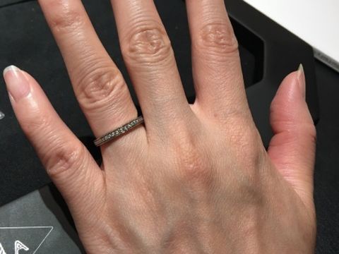 【ヴァン クリーフ＆アーペル(Van Cleef & Arpels)の口コミ】 憧れのブランドだったので、こちらのブランドが第一候補でした。
さすが、…