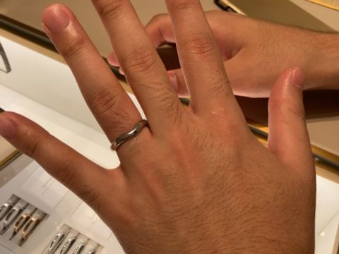 【ティファニー(Tiffany & Co.)の口コミ】 エルサ ペレッティ カーブドバンドは、シンプルで、わたしの条件とする、…