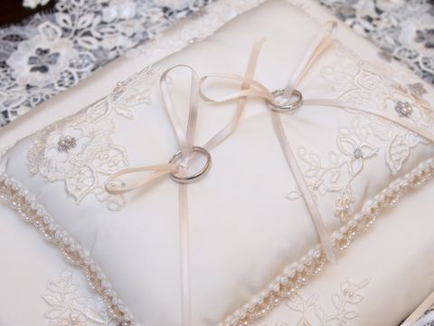 【ロコ・アラモードの口コミ】 フルオーダーで、3つの大きめのダイヤがまだ並ぶ太めのプラチナリングにし…