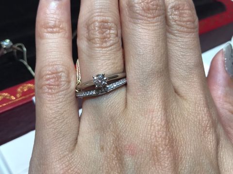 【カルティエ(Cartier)の口コミ】 憧れのCartier、指輪へのこだわりやストーリーも教えてくださり気持ちが高…