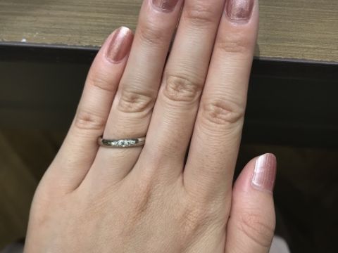 【ラザール ダイヤモンド(LAZARE DIAMOND)の口コミ】 変わったデザインで他のブランドでは見たことないものです。艶消し加工が…