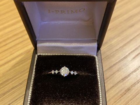 【アイプリモ(I-PRIMO)の口コミ】 当初は他のブランドの指輪を買おうと思っていたが、念の為色々なお店を見…