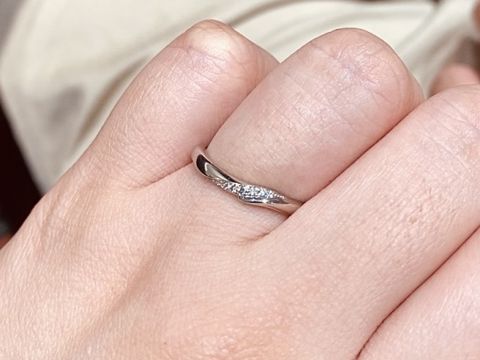 【アイプリモ(I-PRIMO)の口コミ】 二人でお揃いのデザインが良かったので色んなお店をまわりました。
二人の…