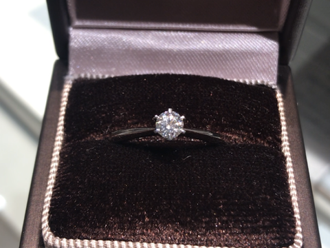 【アイプリモ(I-PRIMO)の口コミ】 パーフェクトプロポーズリングということで、購入したあとに気に入らない…