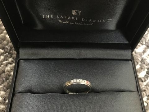 【ラザール ダイヤモンド(LAZARE DIAMOND)の口コミ】 主人が指輪を買うならラザールダイヤモンド！ということでブランドは初め…