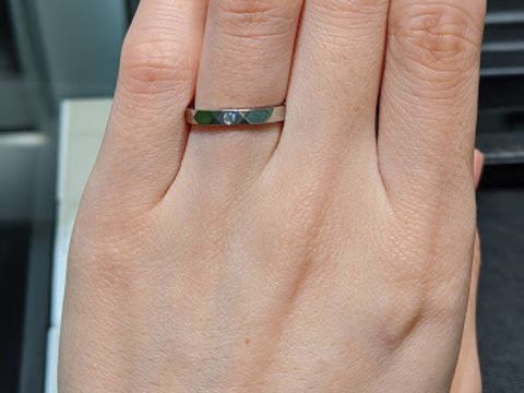 【ラザール ダイヤモンド(LAZARE DIAMOND)の口コミ】 彼とペアのデザインにするため見送りましたが、最後の最後まで悩んだデザ…