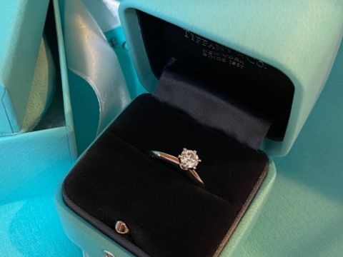 【ティファニー(Tiffany & Co.)の口コミ】 有名ブランドの中で探していて、色んな店舗を回りました。その中でも非常…