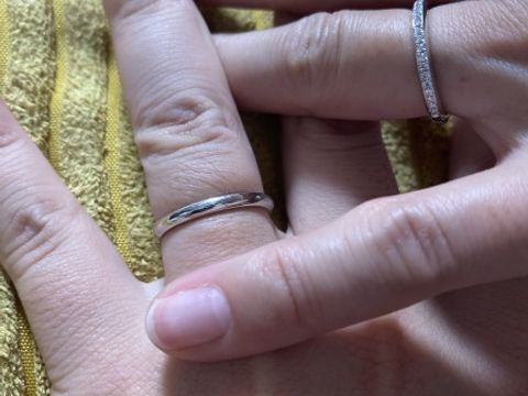 【ラザール ダイヤモンド(LAZARE DIAMOND)の口コミ】 安っぽくなくダイヤが凄く輝いて見えました。また婚約指輪は超有名ブラン…