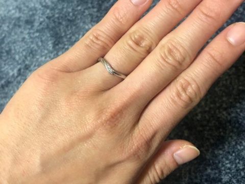 【俄(にわか)の口コミ】 彼がくれた婚約指輪が初桜で、結婚指輪とセットリングになるため、ほぼ迷…