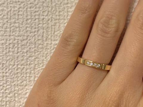 【カルティエ(Cartier)の口コミ】 自分の肌馴染みの良いゴールドの指輪を探していました。カルティエ以外の…