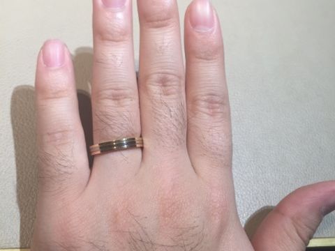 【カルティエ(Cartier)の口コミ】 定番のトリニティリング。ホワイトゴールド、ピンクゴールド、イエローゴ…