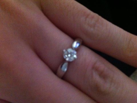 【ブルガリ(BVLGARI)の口コミ】 歳を重ねてもずっと飽きのこないものを決め手に探しました。購入当初は、…