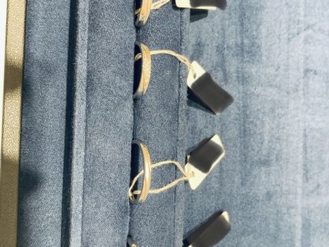 【STAR JEWELRY(スタージュエリー)の口コミ】 ミル打ちのハーフエタニティを探していたのですが、こちらはミル打ちのデ…