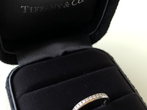 【ティファニー(Tiffany & Co.)の口コミ】 婚約指輪をティファニーでいただき、主人の意向で揃えることにしたためで…