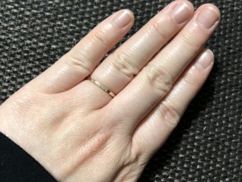 【鎌倉彫金工房の口コミ】 当人、カジュアルな服装なことが多いため婚約指輪です！結婚指輪です！と…