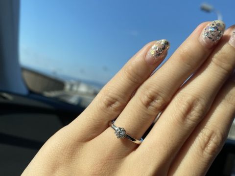 【アイプリモ(I-PRIMO)の口コミ】 すごくシンプルな指輪が決めてになりました。リングのデザインもすごくシ…