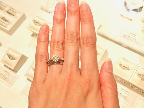 【Ponte Vecchio(ポンテヴェキオ)の口コミ】 ボリュームある一つ石が欲しいとき、カラット数が上がると自然と金額も跳…