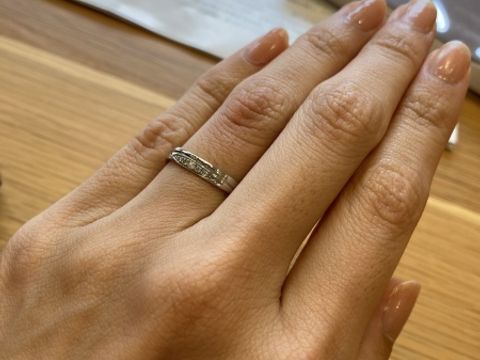 【【閉業】フラー・ジャコー(FURRER-JACOT)の口コミ】 丈夫、つけ心地、飽きがこないシンプルなデザインの鍛造プラチナリングと…