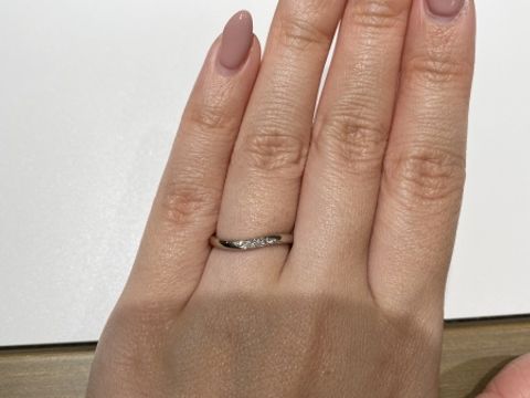 【ラザール ダイヤモンド(LAZARE DIAMOND)の口コミ】 ダイヤモンドが凄く綺麗でした。
種類がたくさんあり、たくさん持ってきて…