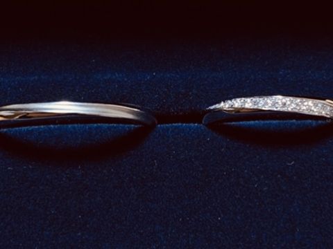 【銀座ダイヤモンドシライシの口コミ】 種類が豊富で、様々なタイプの指輪を試すことができました。結婚指輪です…