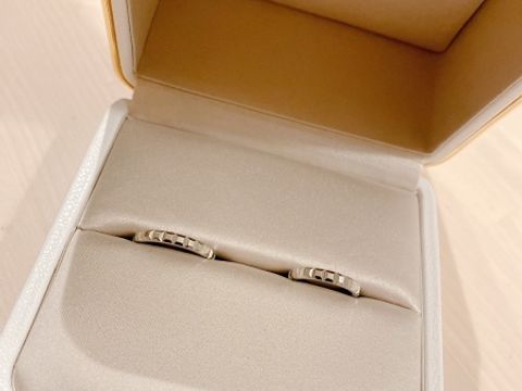 【ブシュロン(BOUCHERON)の口コミ】 クルドパリに一目惚れし、即決しました。
カットが素晴らしくダイヤがなく…